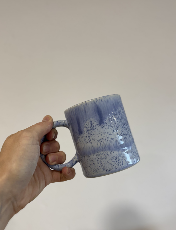 Taza azul picas recta